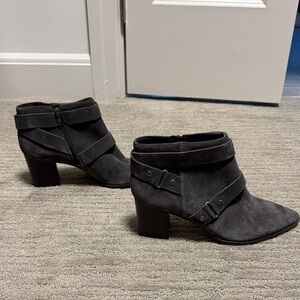 Sole Society Suede Charcoal Ankle Booties Size 9